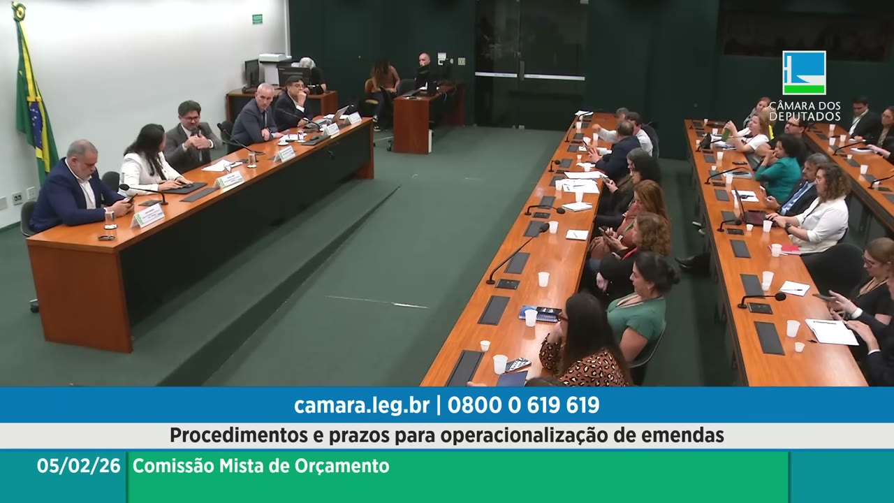Vídeo do evento em 1:23:41