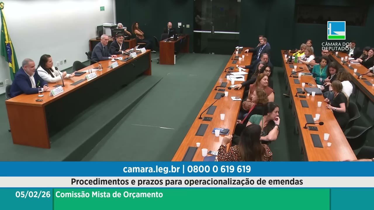 Vídeo do evento em 1:40:07