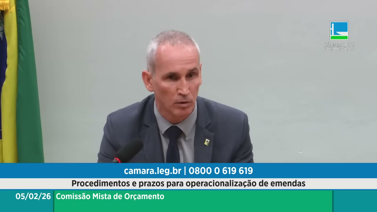 Vídeo do evento em 2:04:59