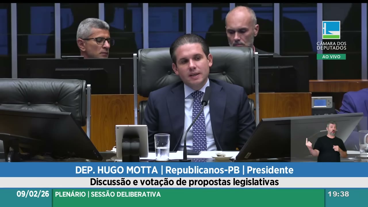 Vídeo do evento em 55:00