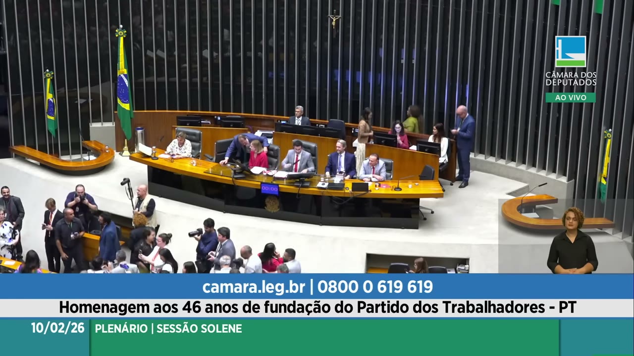 Vídeo do evento em 1:11:05