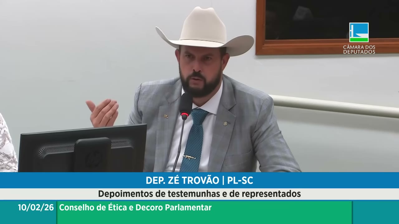 Vídeo do evento em 1:02:54