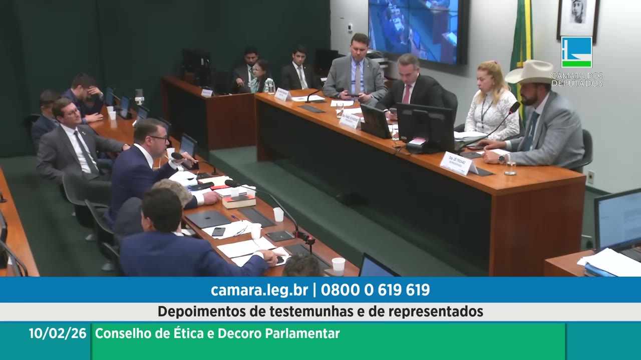 Vídeo do evento em 1:03:32