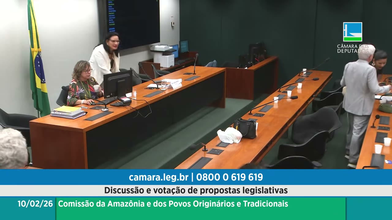 Vídeo do evento em 1:07:42