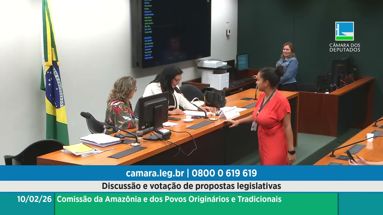 Vídeo do evento em 2:14:59