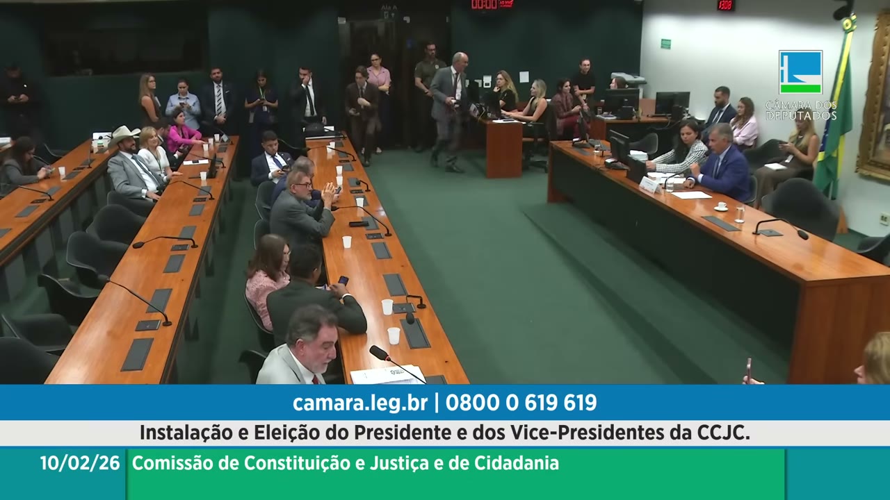 Vídeo do evento em 1:01:31