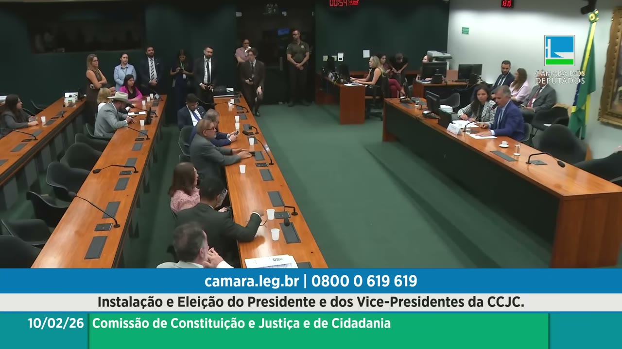 Vídeo do evento em 1:03:54