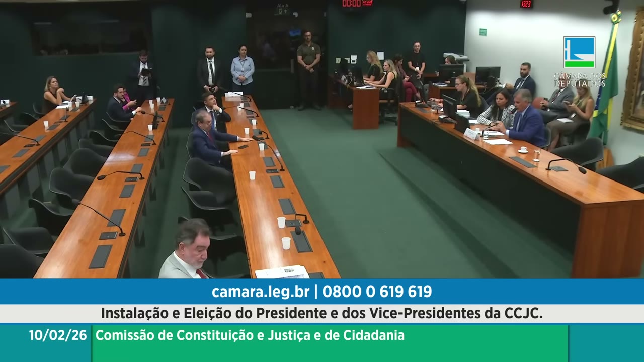Vídeo do evento em 1:16:30