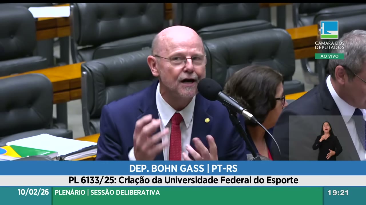Vídeo do evento em 53:02