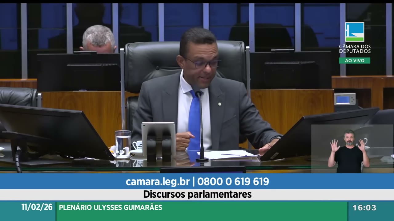 Vídeo do evento em 1:57:43