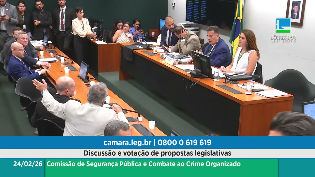 Vídeo do evento em 1:06:39