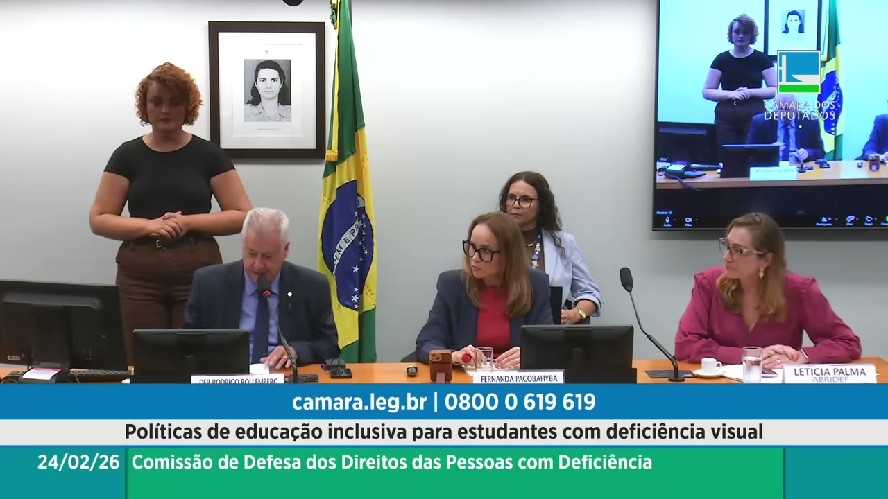 Vídeo do evento em 1:04:09