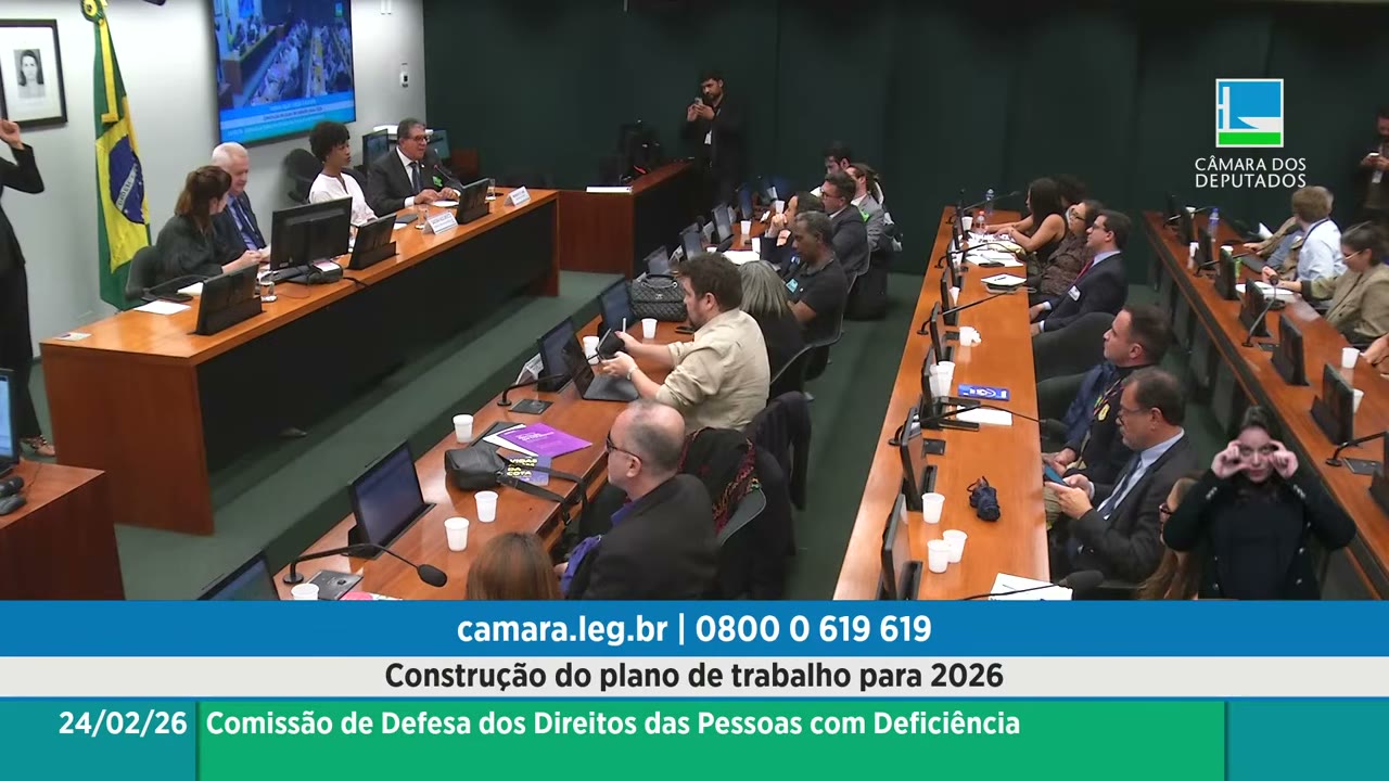 Vídeo do evento em 1:15:15