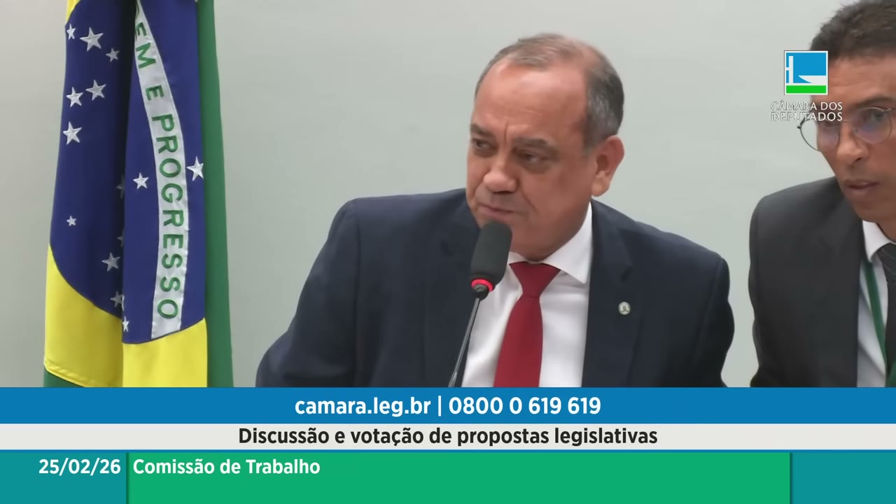 Vídeo do evento em 1:04:33