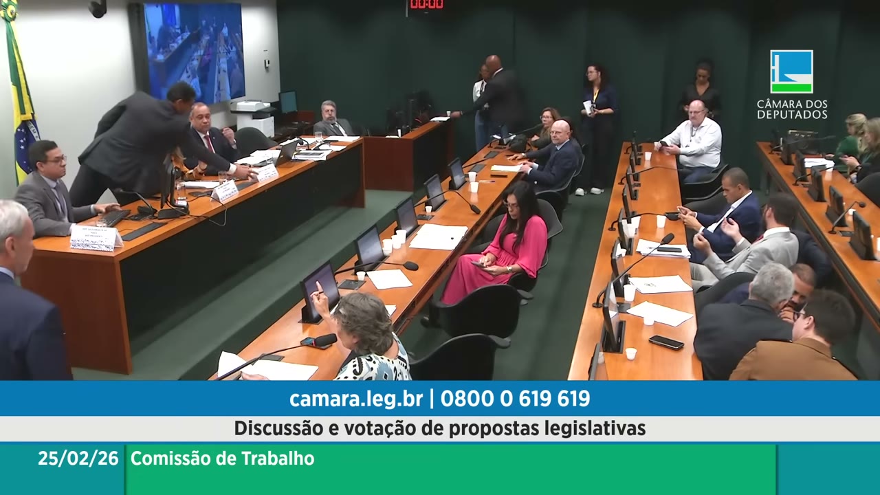 Vídeo do evento em 1:38:29