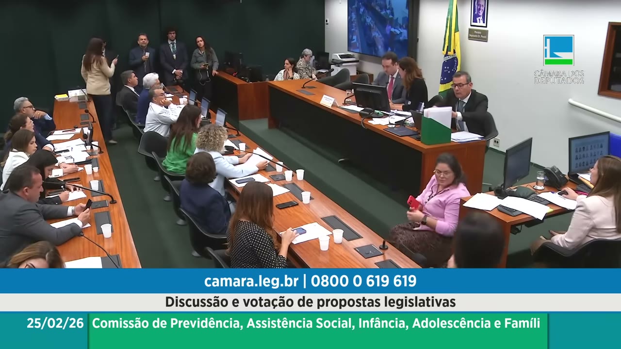 Vídeo do evento em 1:14:24