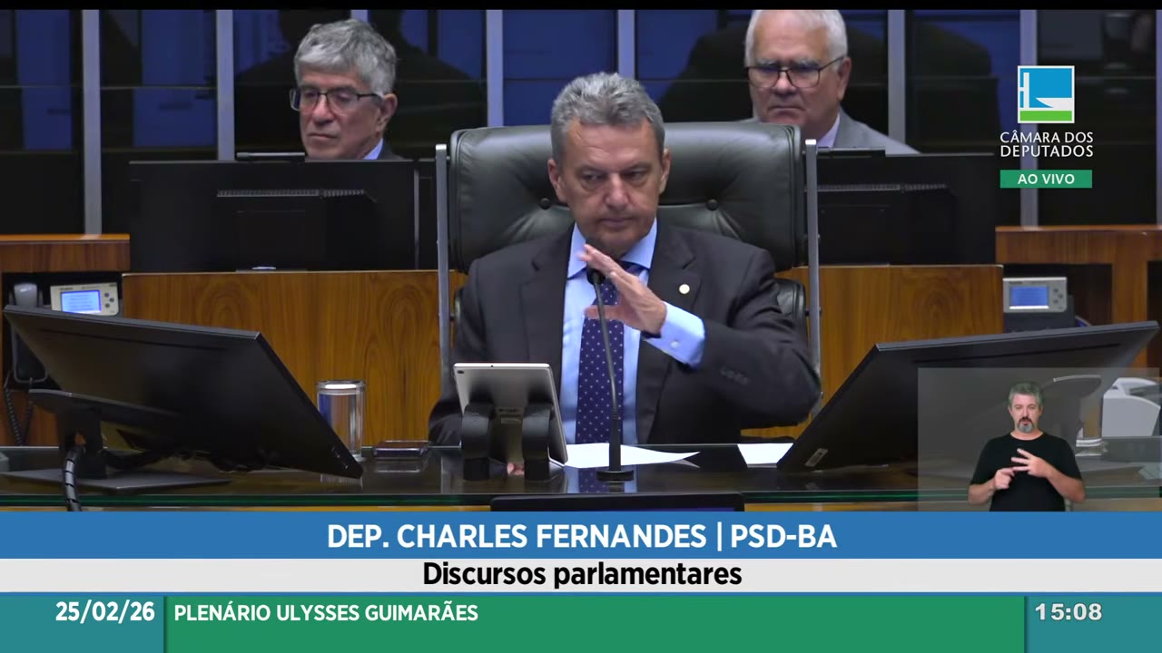 Vídeo do evento em 1:09:44