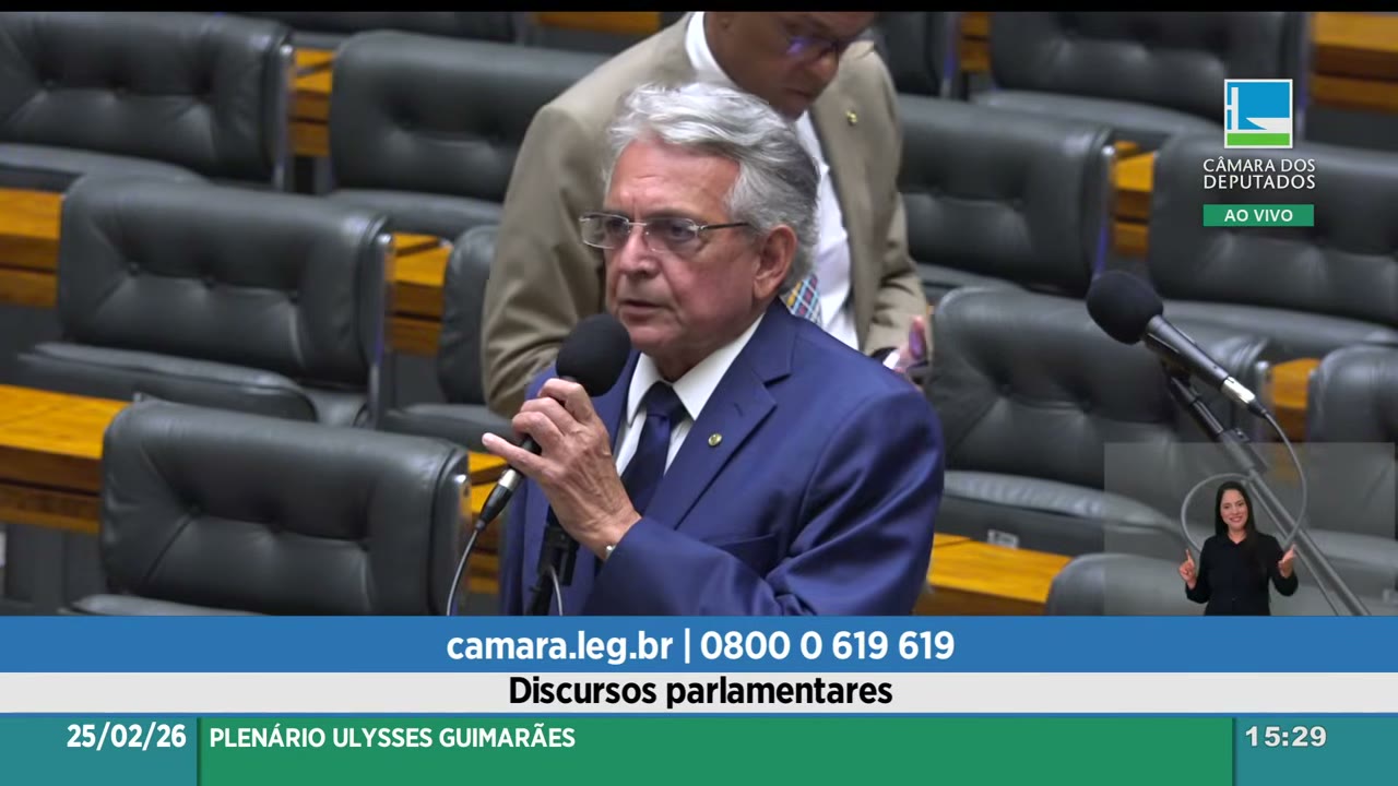Vídeo do evento em 1:30:19