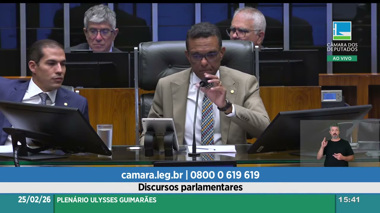 Vídeo do evento em 1:42:07