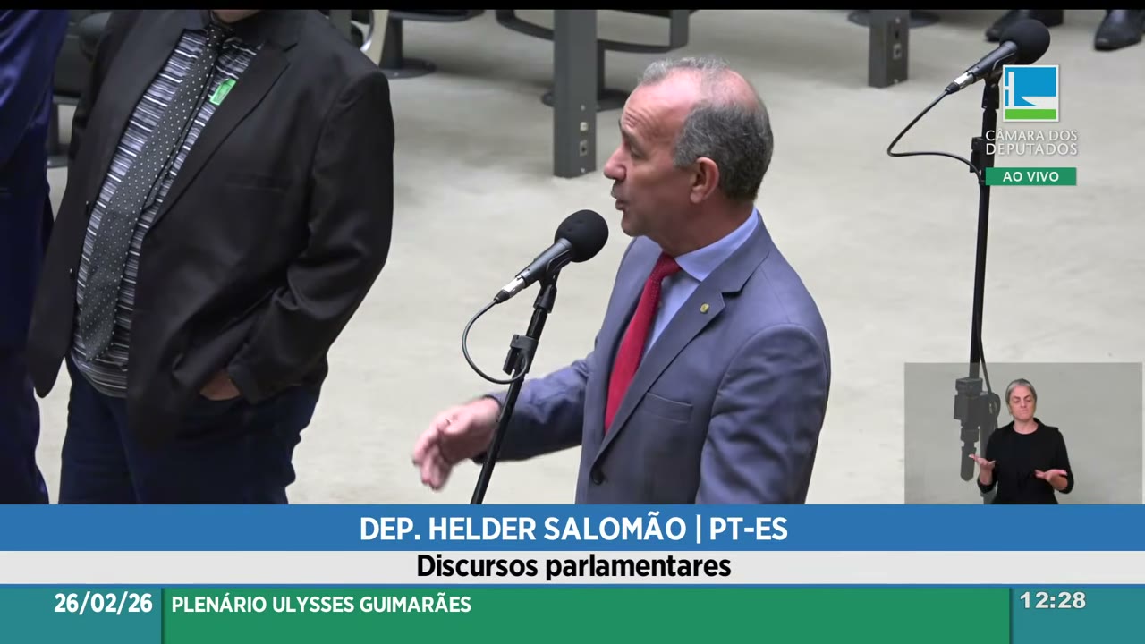 Vídeo do evento em 1:35:08