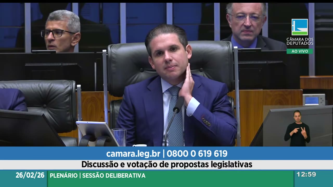 Vídeo do evento em 2:05:24