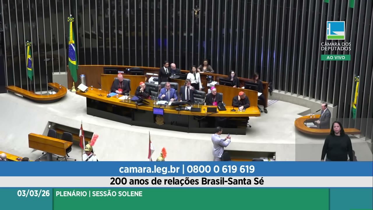 Vídeo do evento em 1:13:00