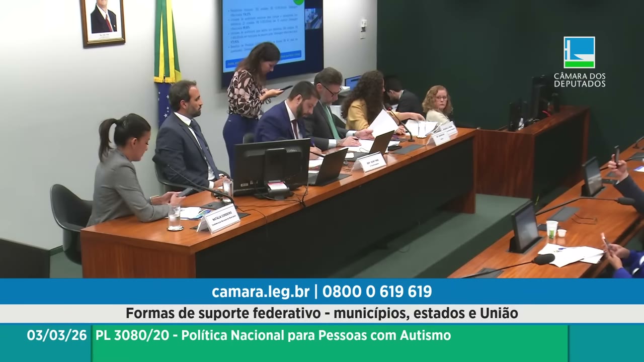Vídeo do evento em 1:02:34