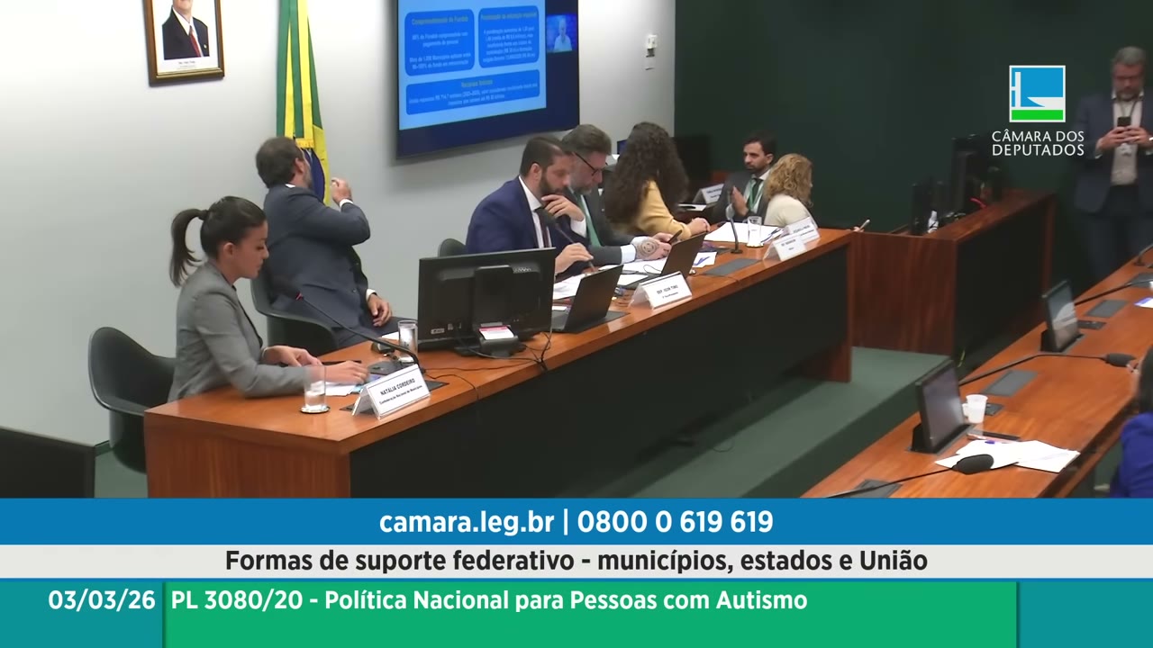 Vídeo do evento em 1:10:21