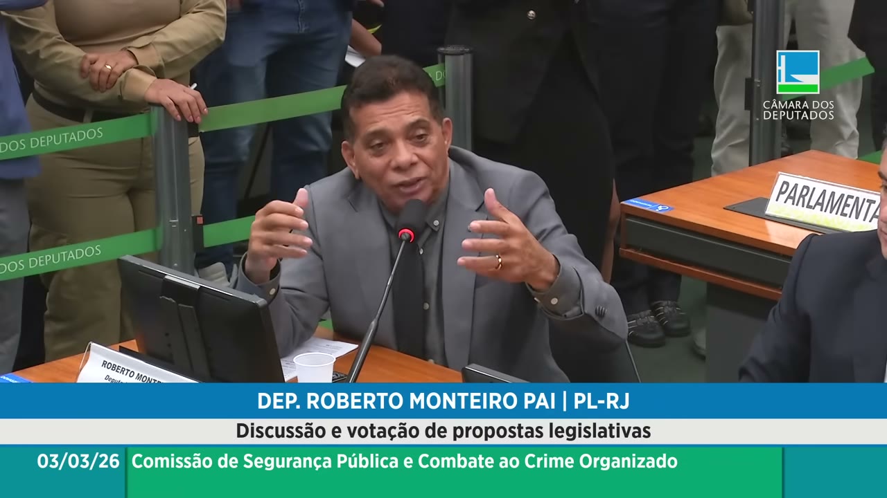 Vídeo do evento em 1:04:23