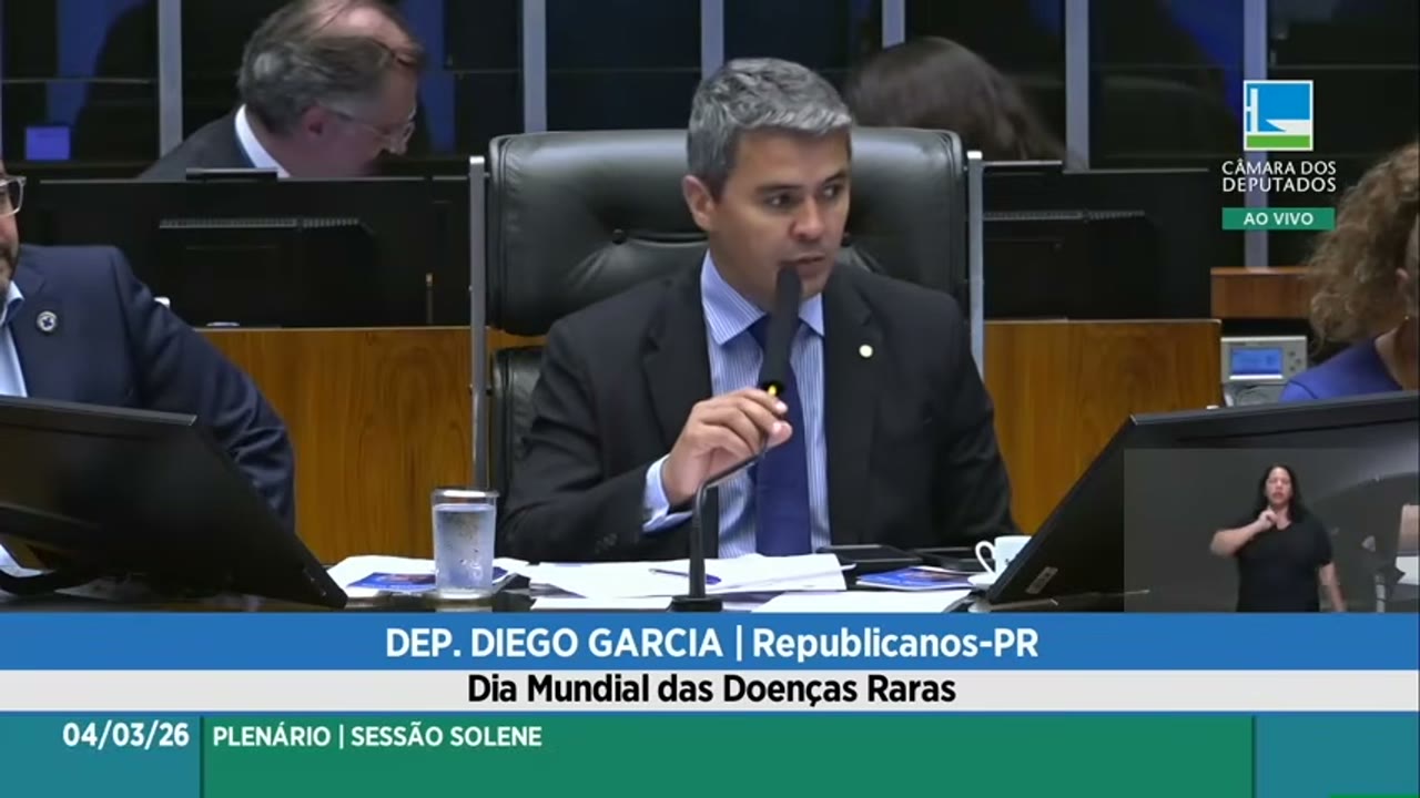 Vídeo do evento em 2:00:02