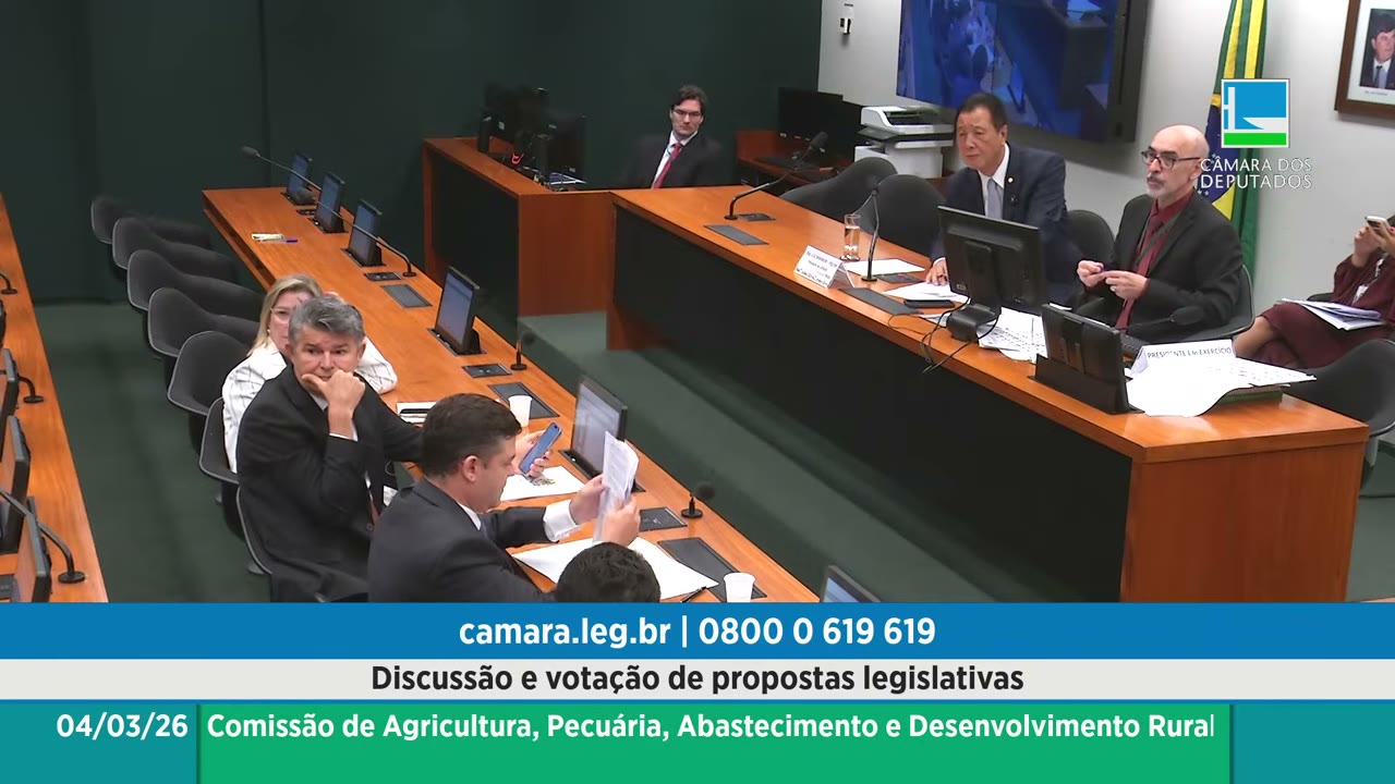 Vídeo do evento em 1:38:00