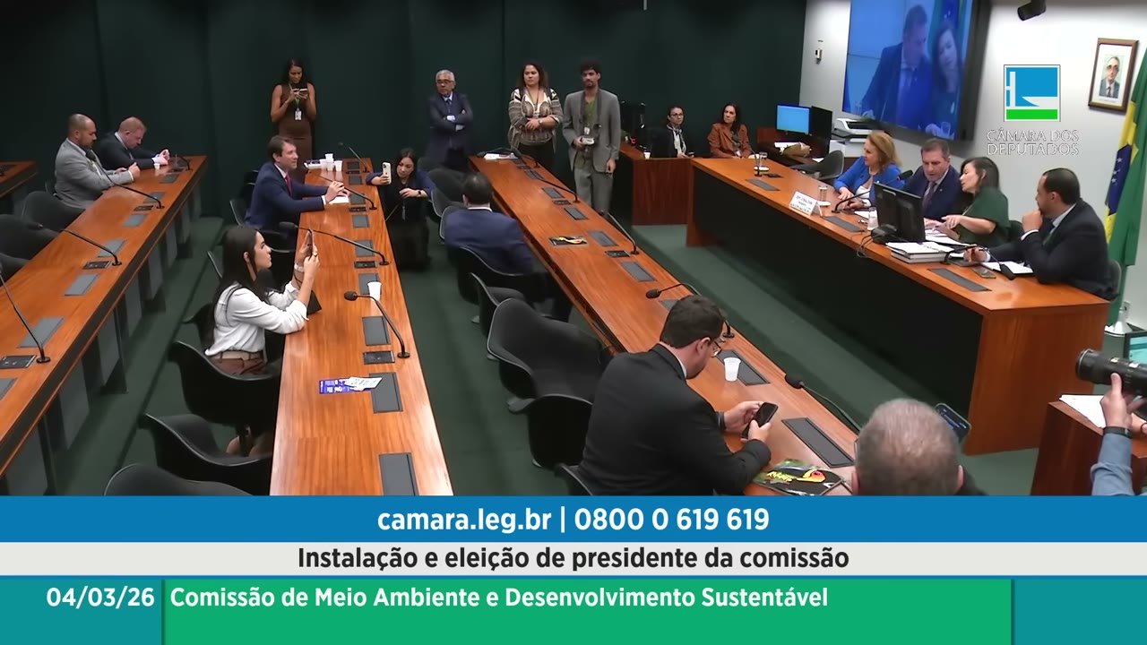Vídeo do evento em 1:02:24