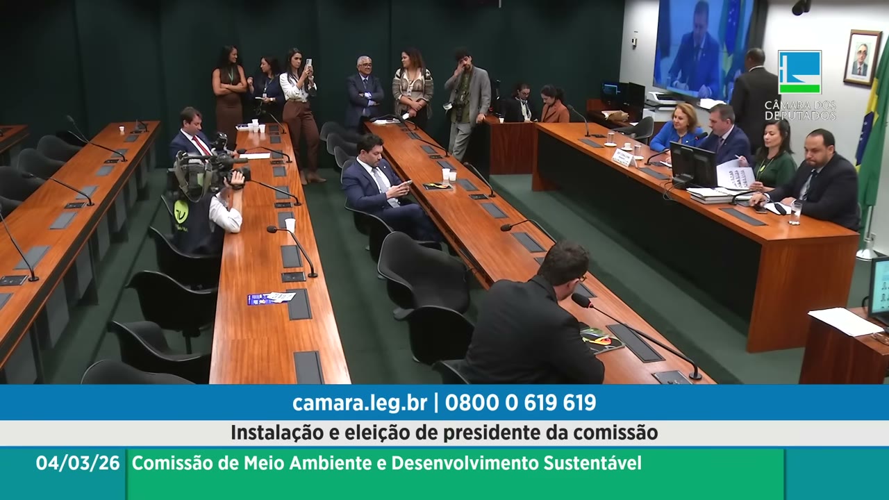 Vídeo do evento em 1:06:35