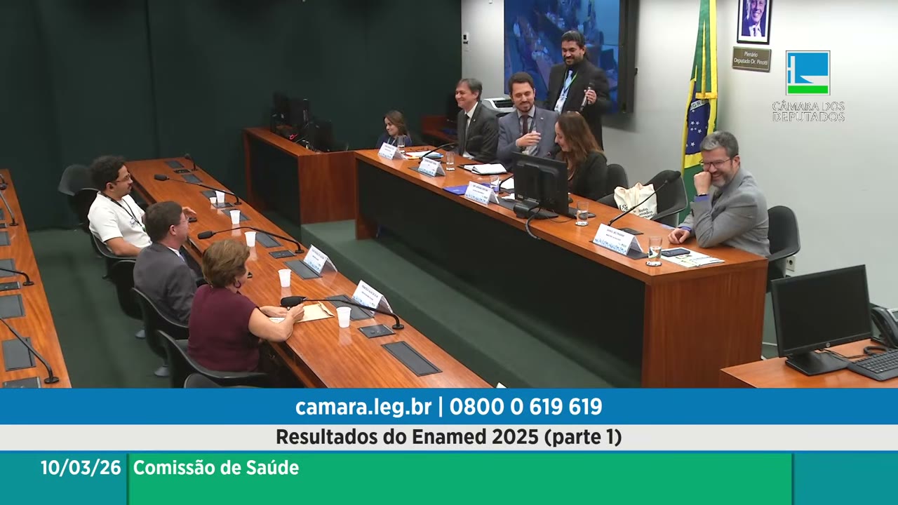 Vídeo do evento em 2:03:09