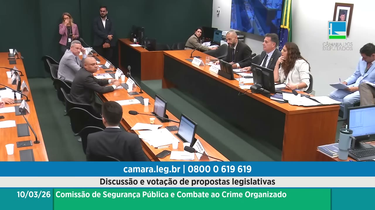 Vídeo do evento em 1:05:53