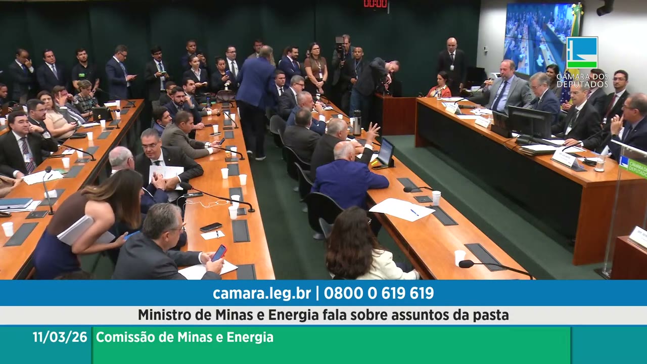 Vídeo do evento em 1:44:03