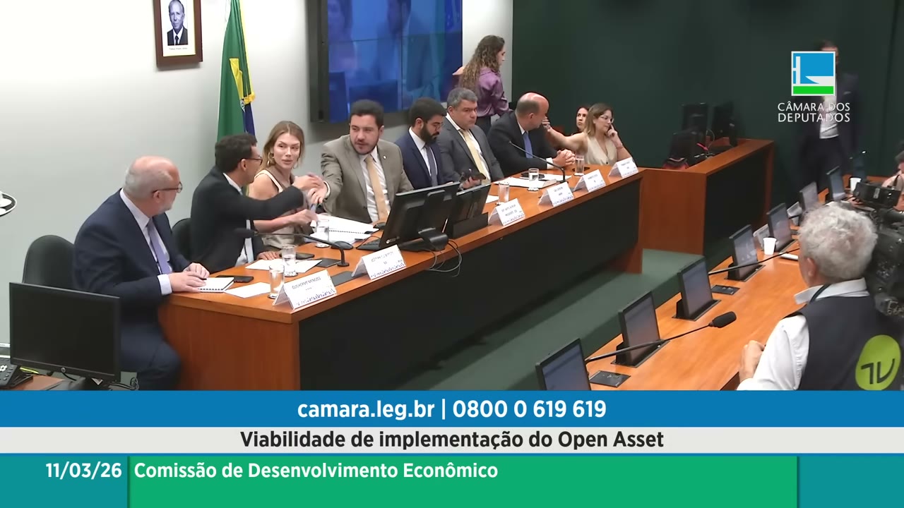 Vídeo do evento em 5:35