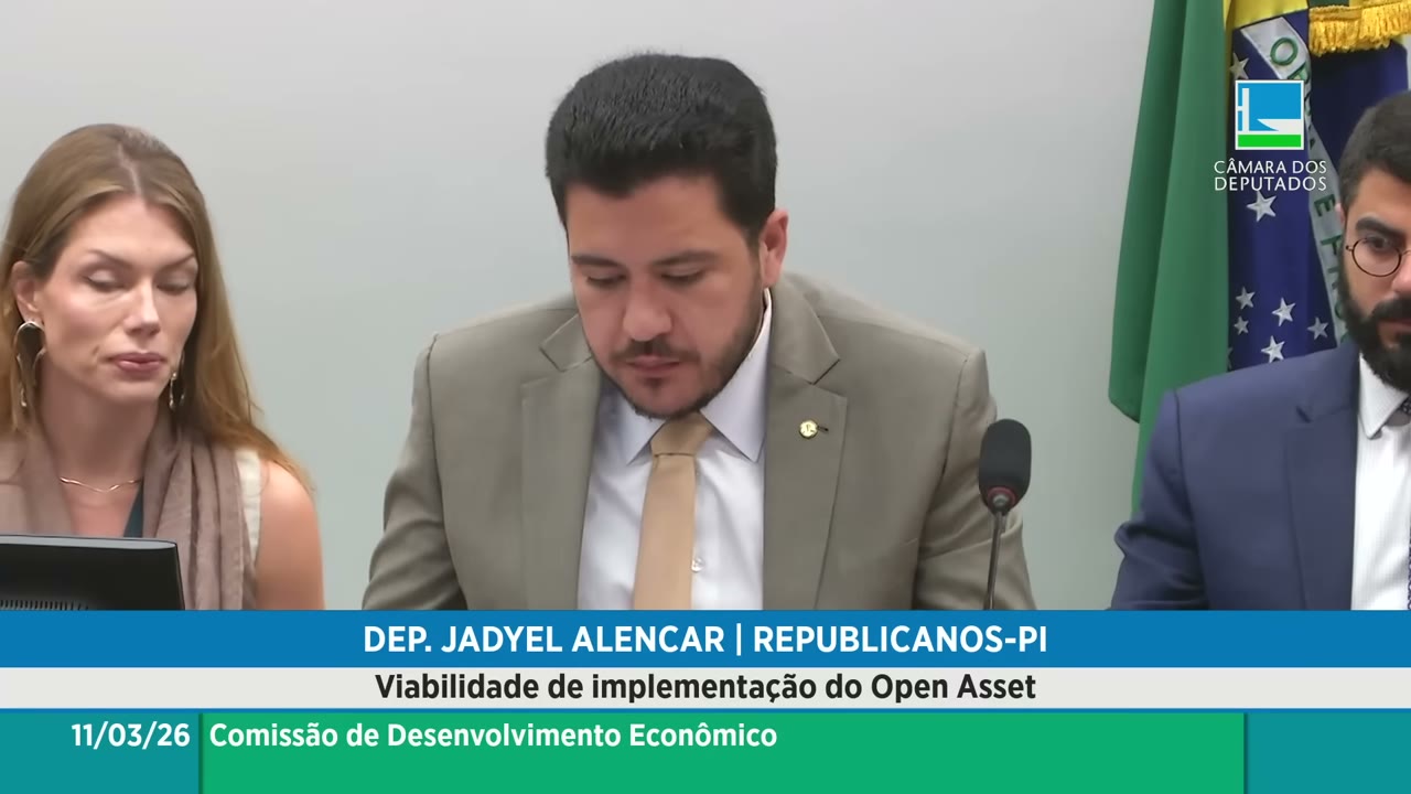 Vídeo do evento em 1:00:01