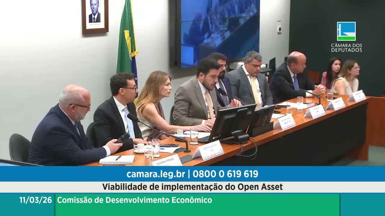 Vídeo do evento em 1:06:36