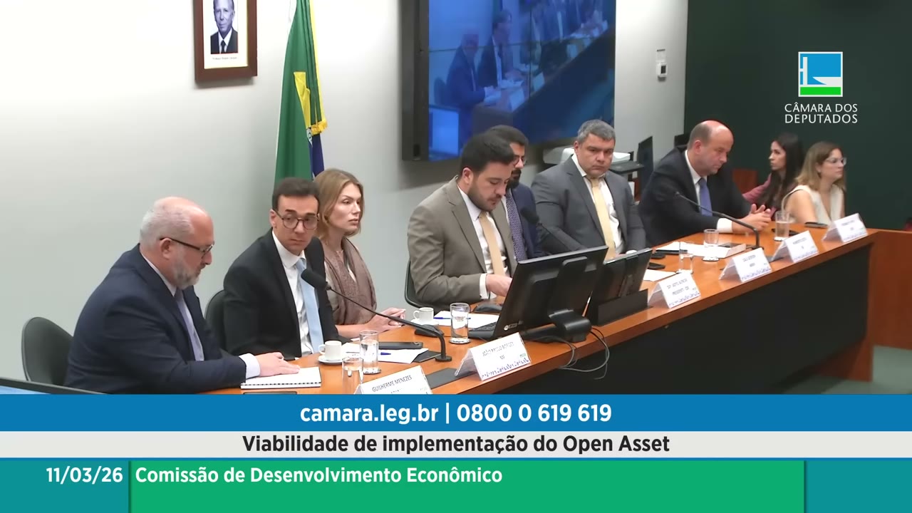 Vídeo do evento em 1:07:00