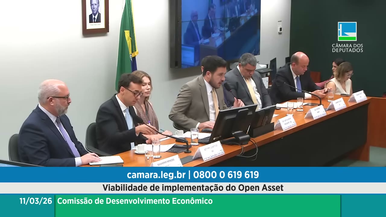 Vídeo do evento em 1:15:30