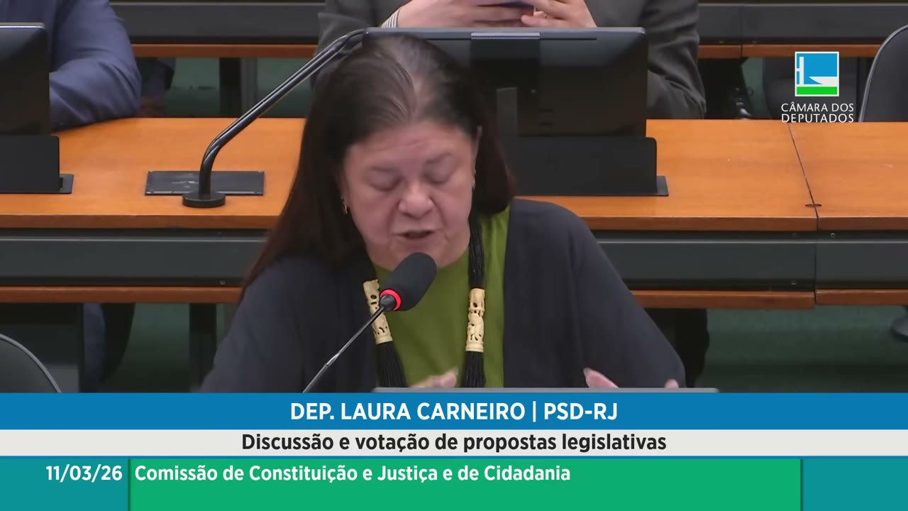 Vídeo do evento em 39:00