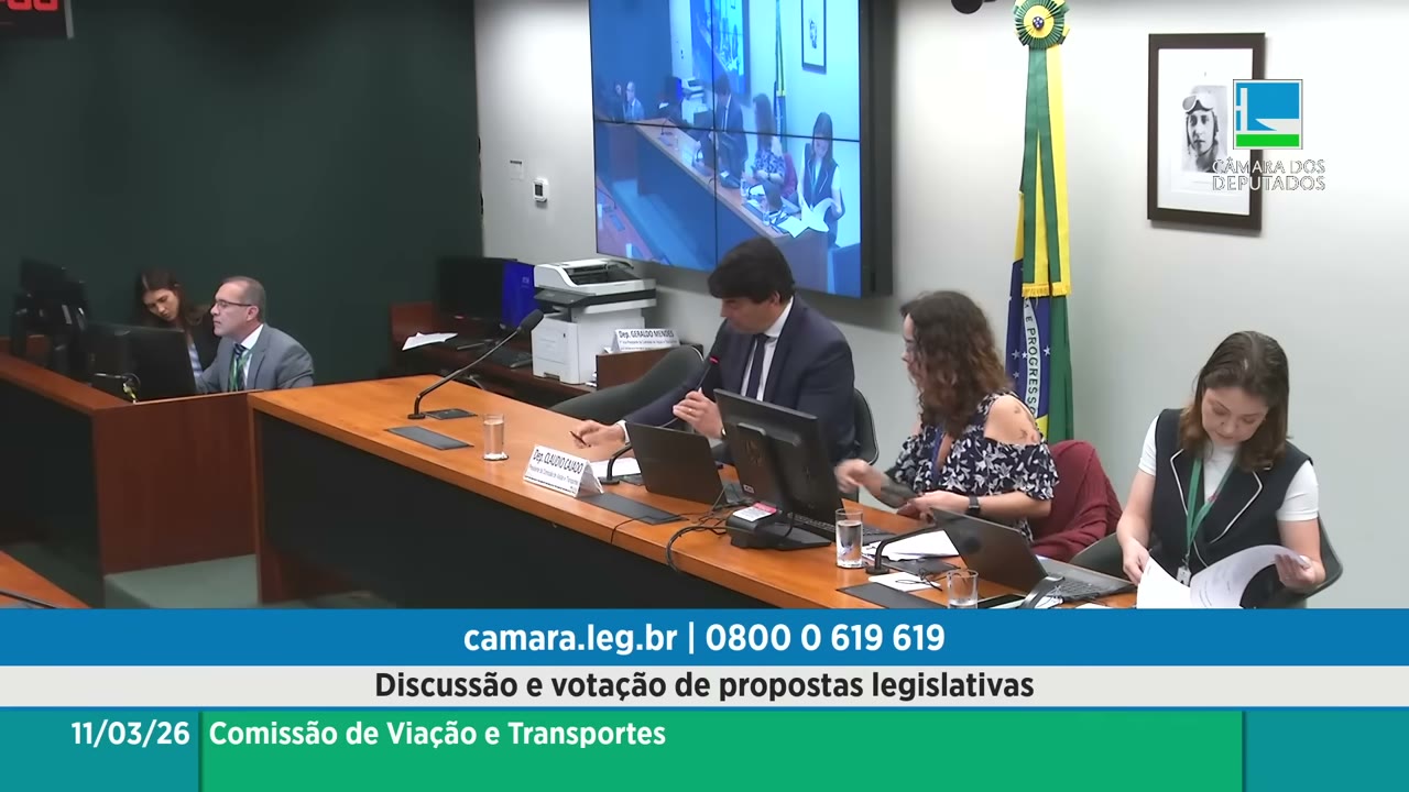 Vídeo do evento em 1:04:39