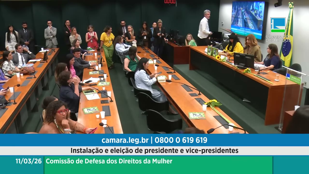 Vídeo do evento em 1:16:40