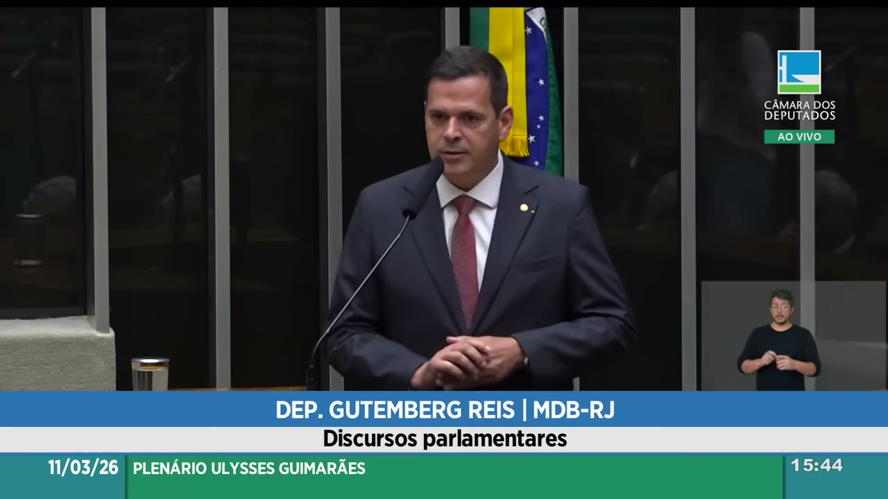 Vídeo do evento em 1:04:19
