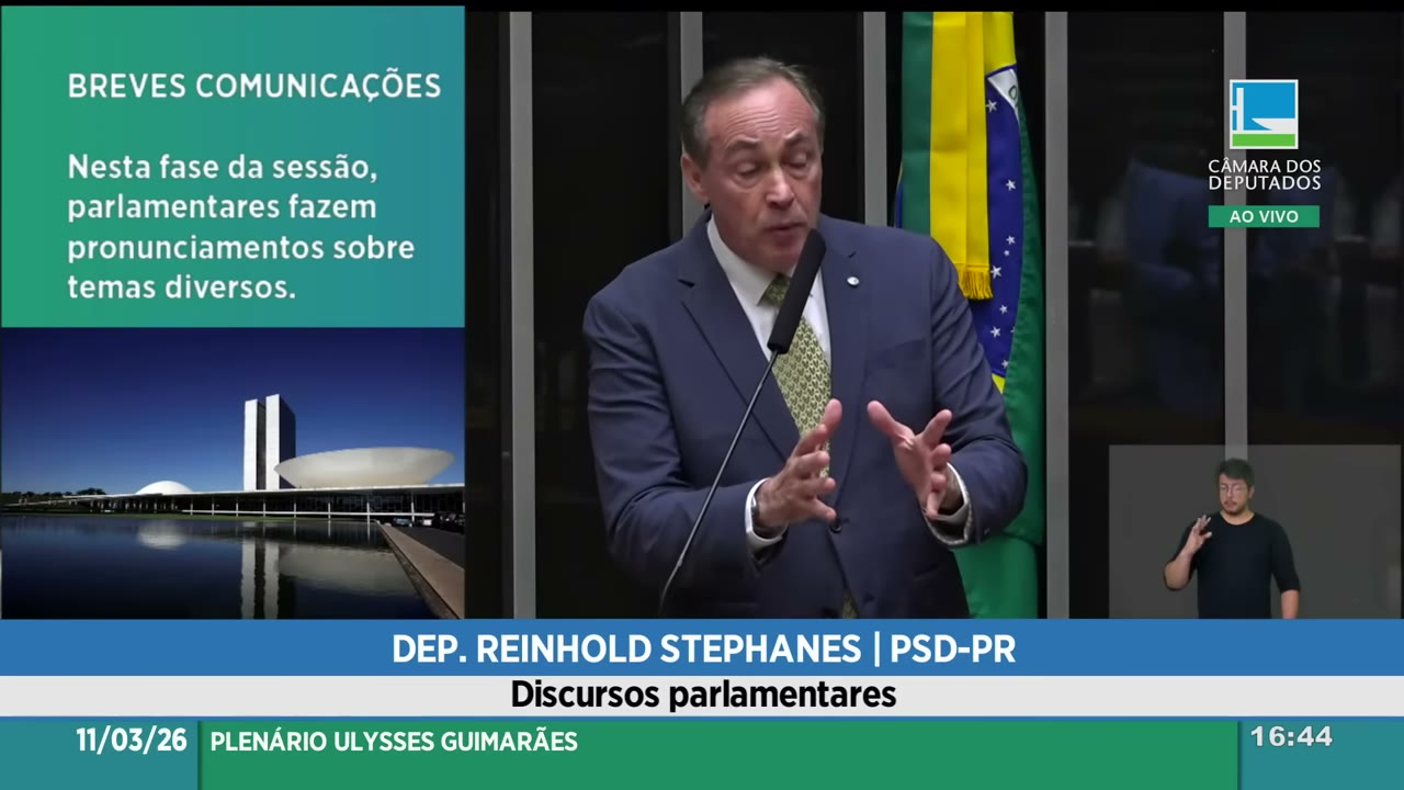 Vídeo do evento em 2:03:45