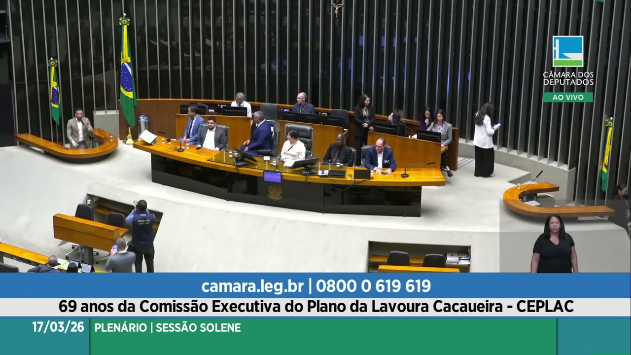 Vídeo do evento em 1:05:05