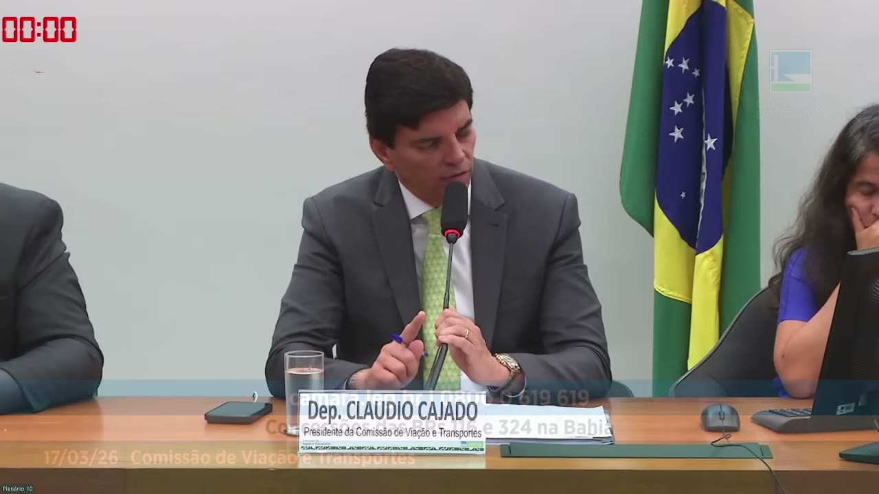 Vídeo do evento em 1:06:20