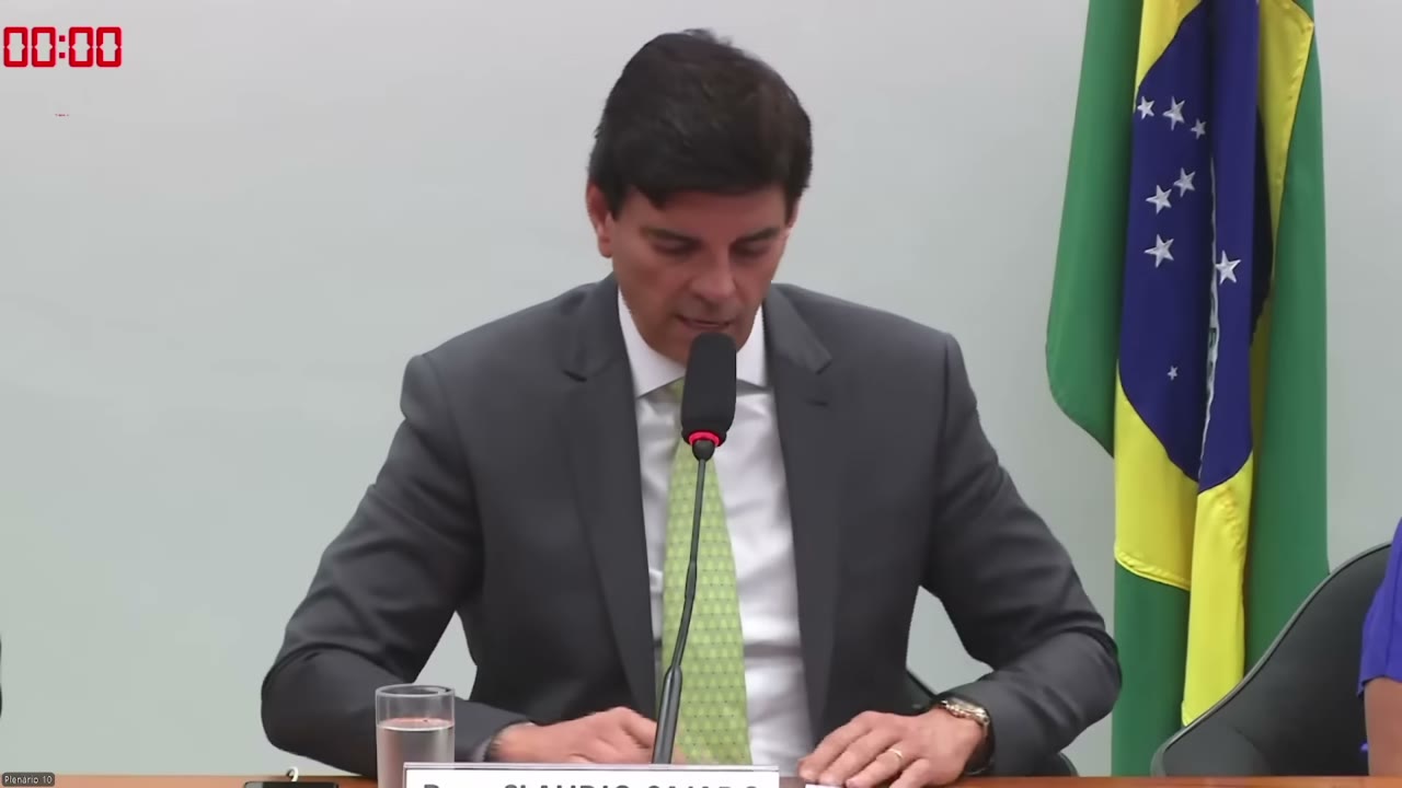 Vídeo do evento em 1:12:09
