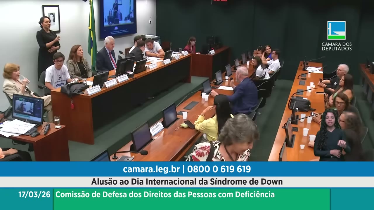 Vídeo do evento em 1:19:25